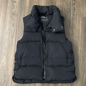 Zara Puffer vest size 9/10
